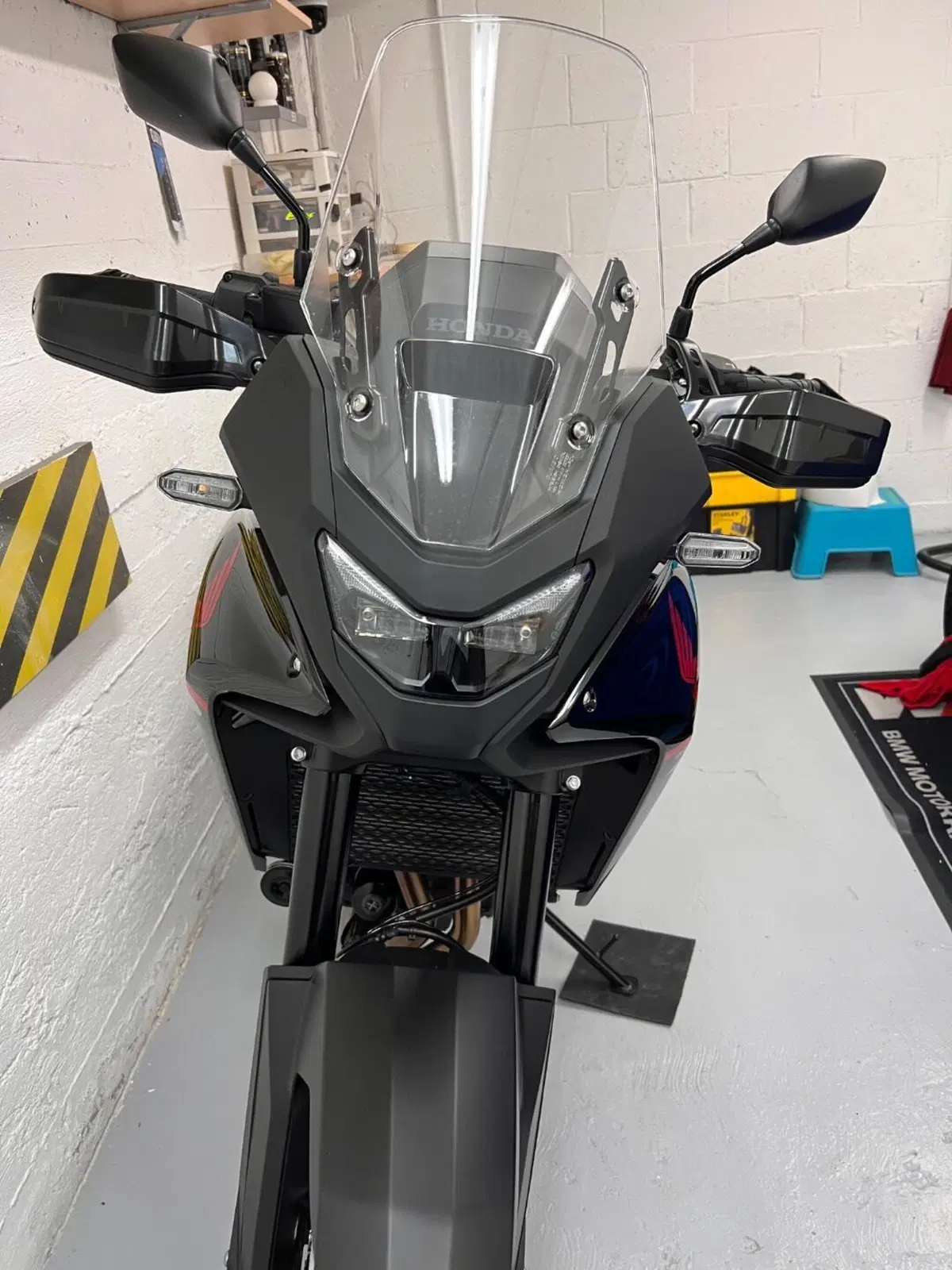 Honda Transalp XL750 (2025) (3)