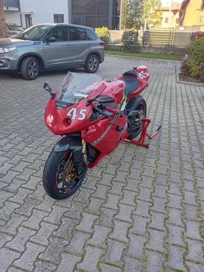 MV Agusta F4 1000 RR (2010 - 11) usata