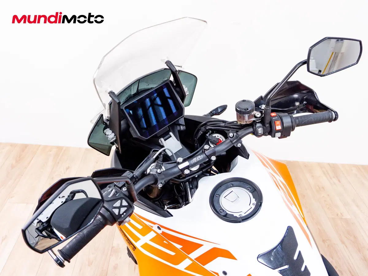 KTM 1290 Super Adventure S (2021) (11)