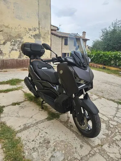 Yamaha X-Max 300 Tech Max (2025 - 26) usata