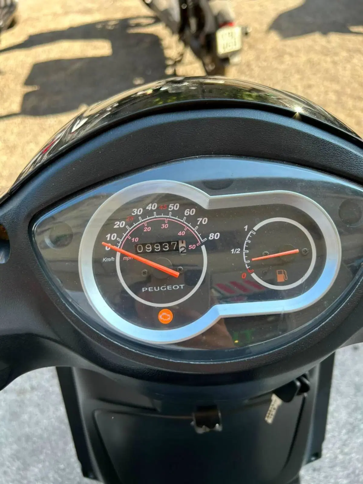 Peugeot Tweet 50 Active (2021 - 25) (4)