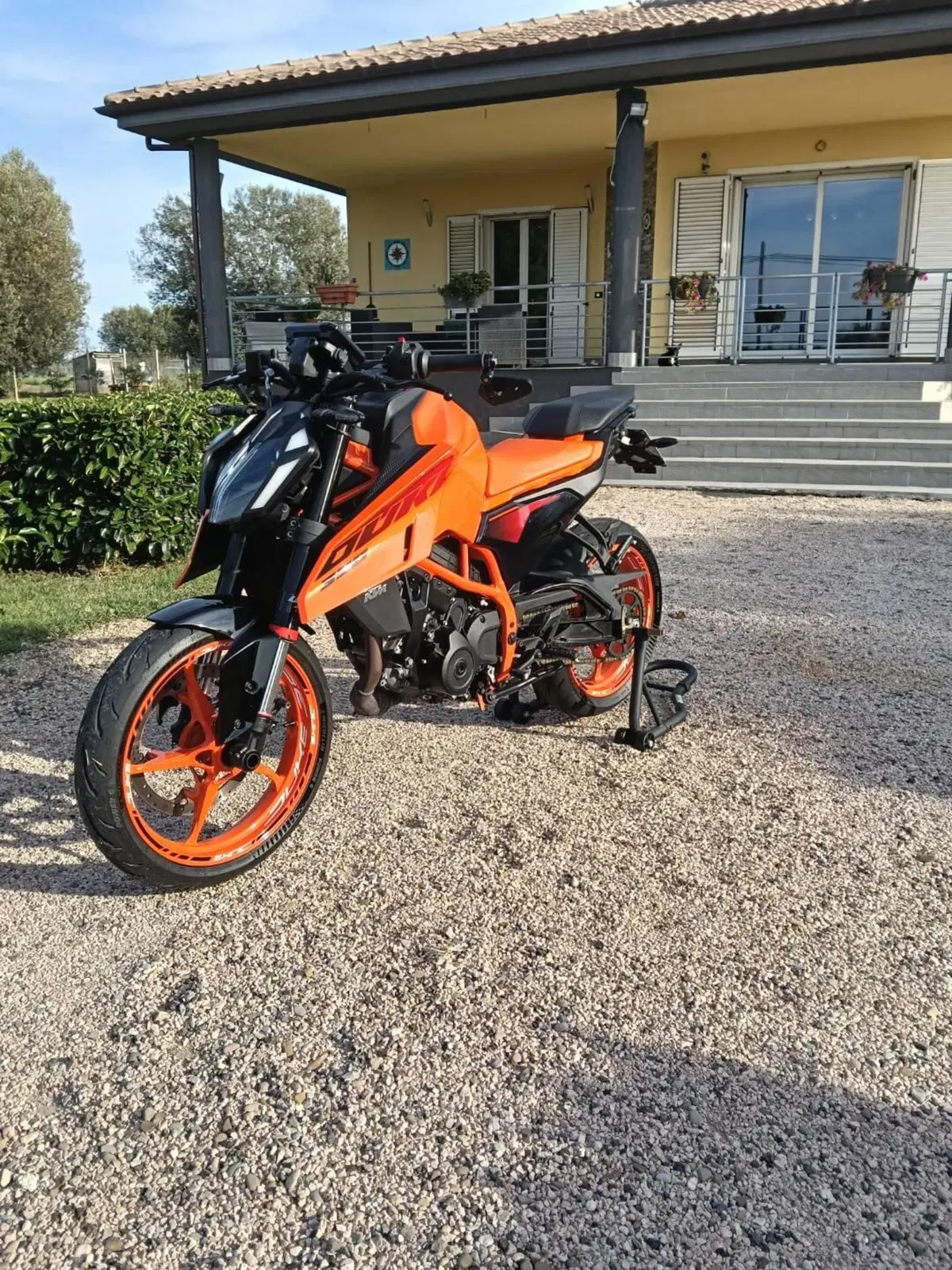 KTM 390 Duke (2024 - 25) (2)