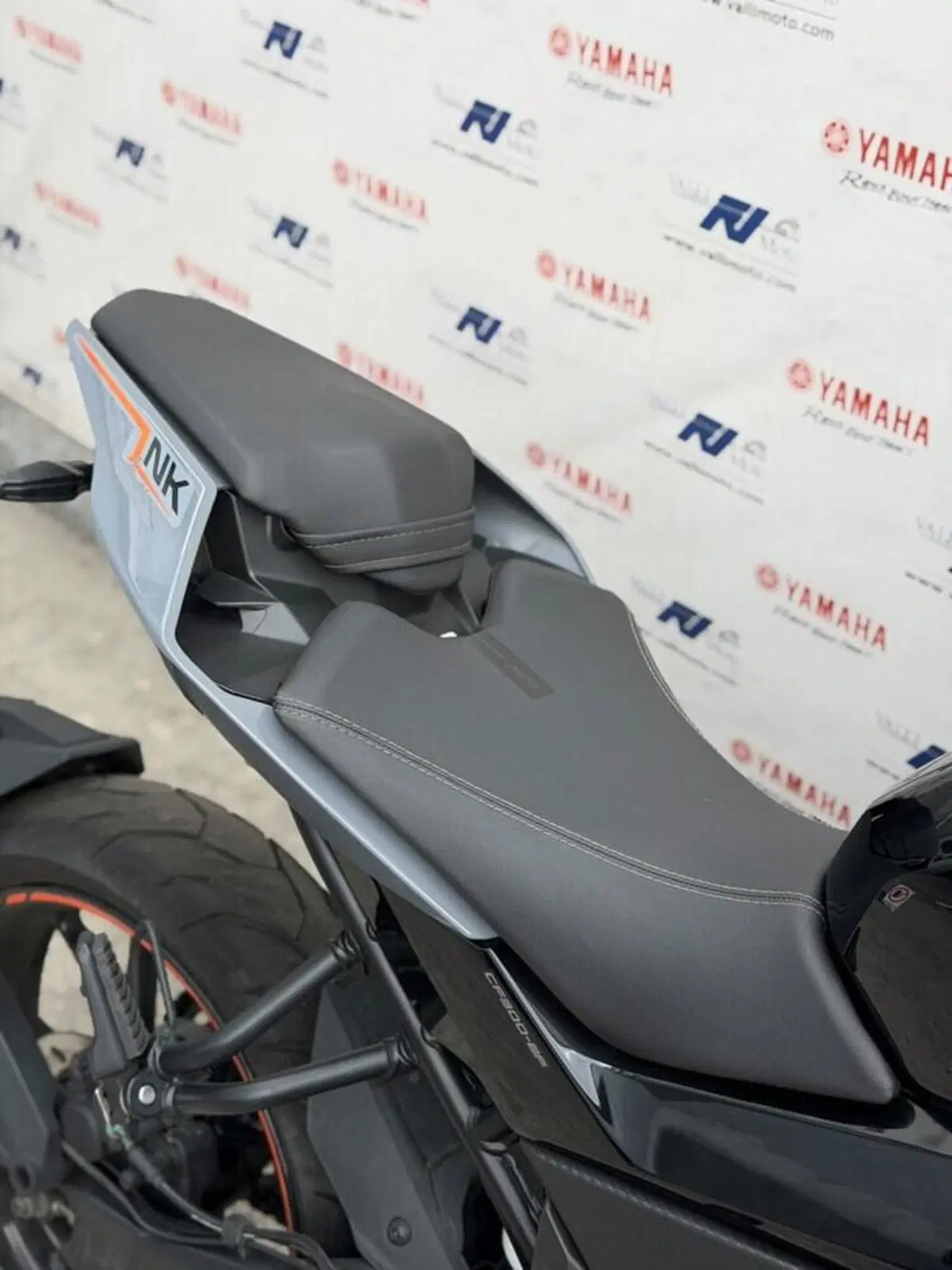 CFMOTO 300NK (2021 - 26) (5)