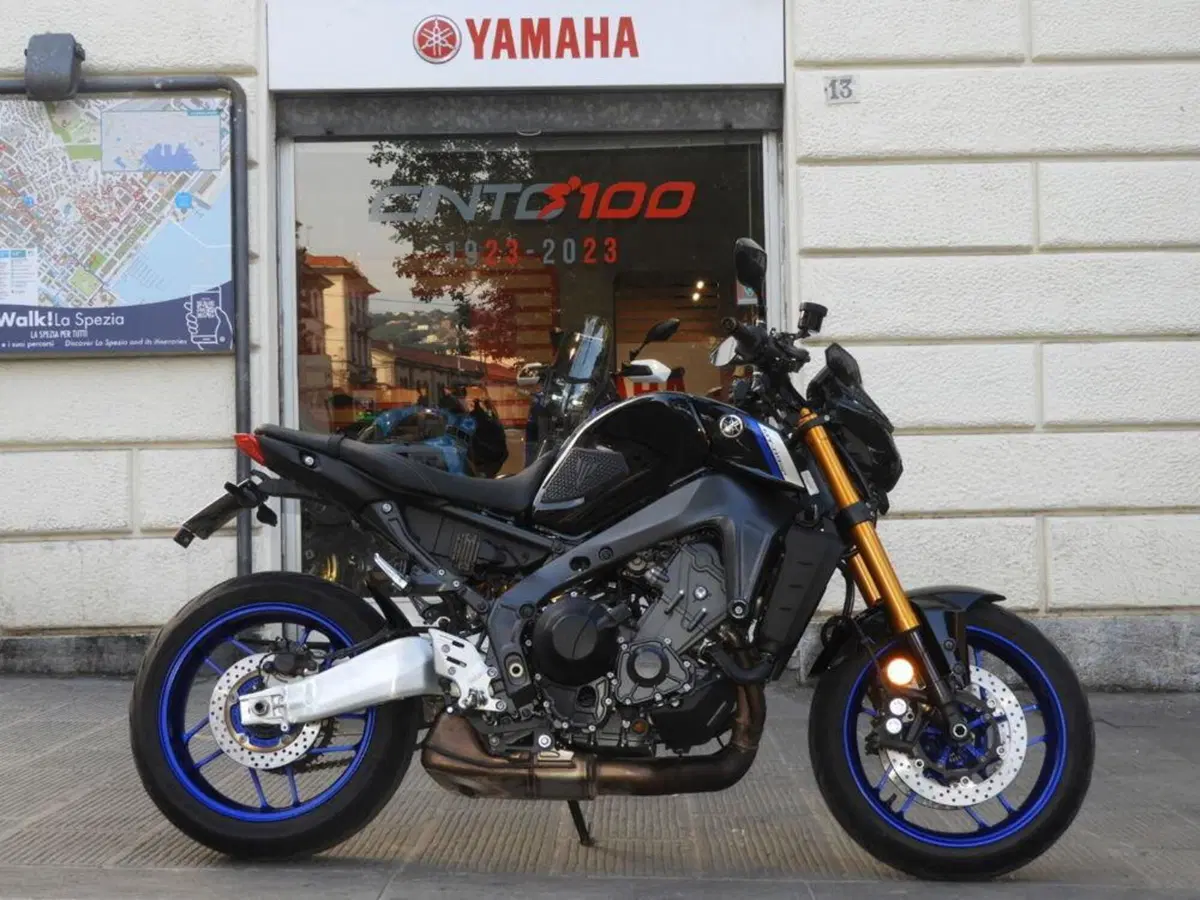 Yamaha MT-09 SP (2021 - 23)