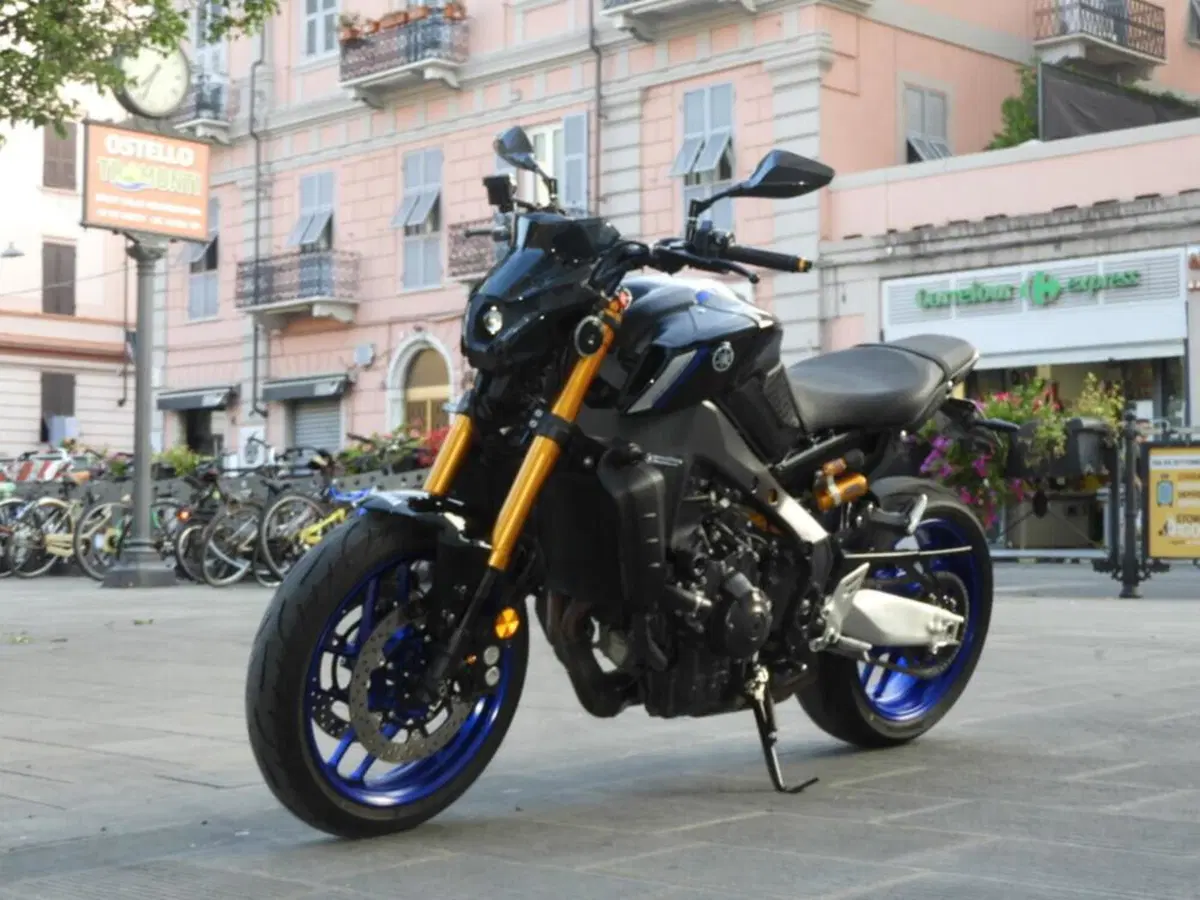 Yamaha MT-09 SP (2021 - 23) (3)