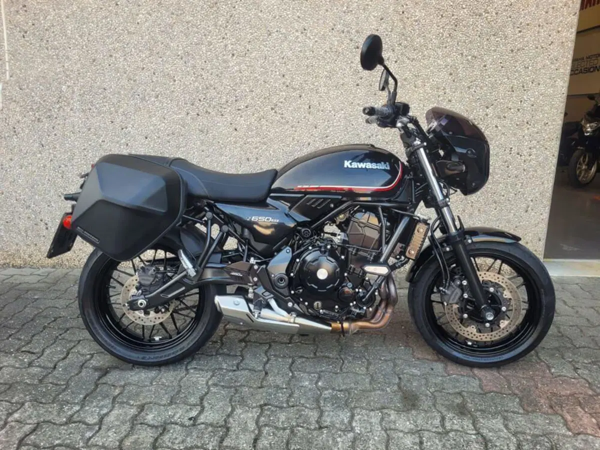 Kawasaki Z 650 RS (2022 - 24)