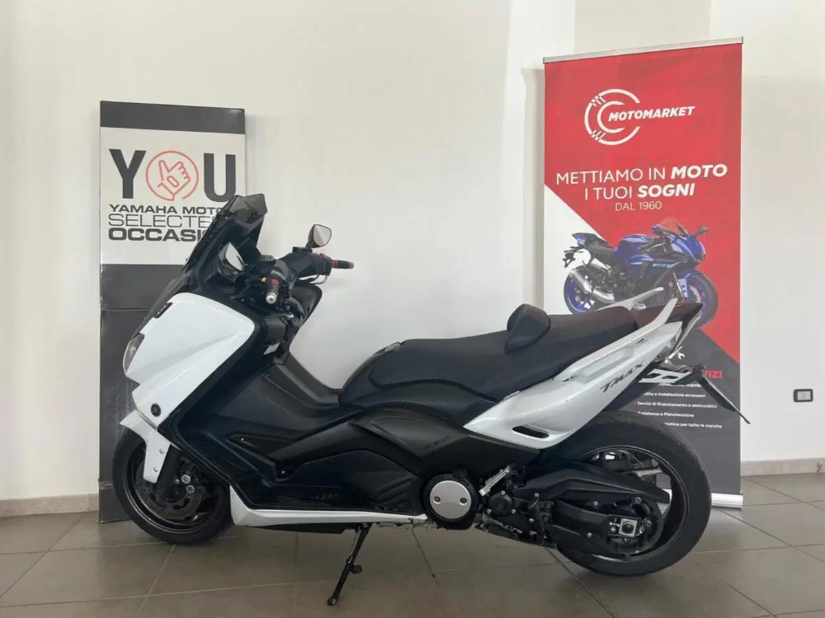 Yamaha T-Max 530 (2012 - 14) (2)