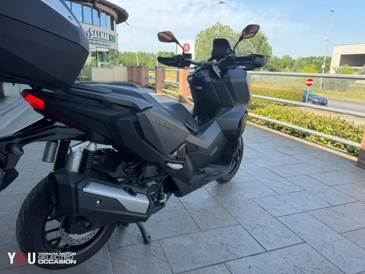 Honda ADV 350 (2022 - 24) (4)
