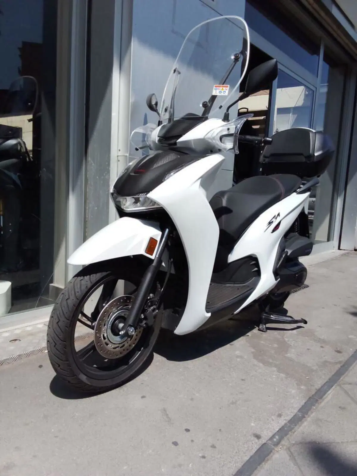 Honda SH 350i GT (2025 - 26) (10)