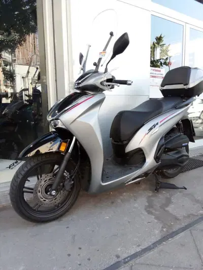 Honda SH 350 Sport (2021 - 24) usata