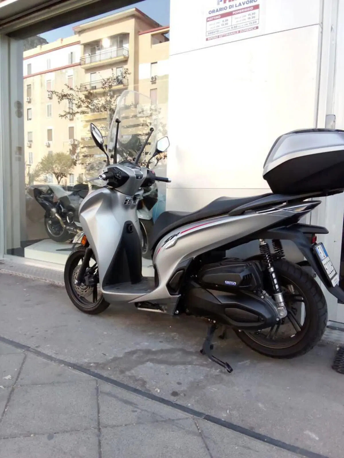 Honda SH 350 Sport (2021 - 24) (3)