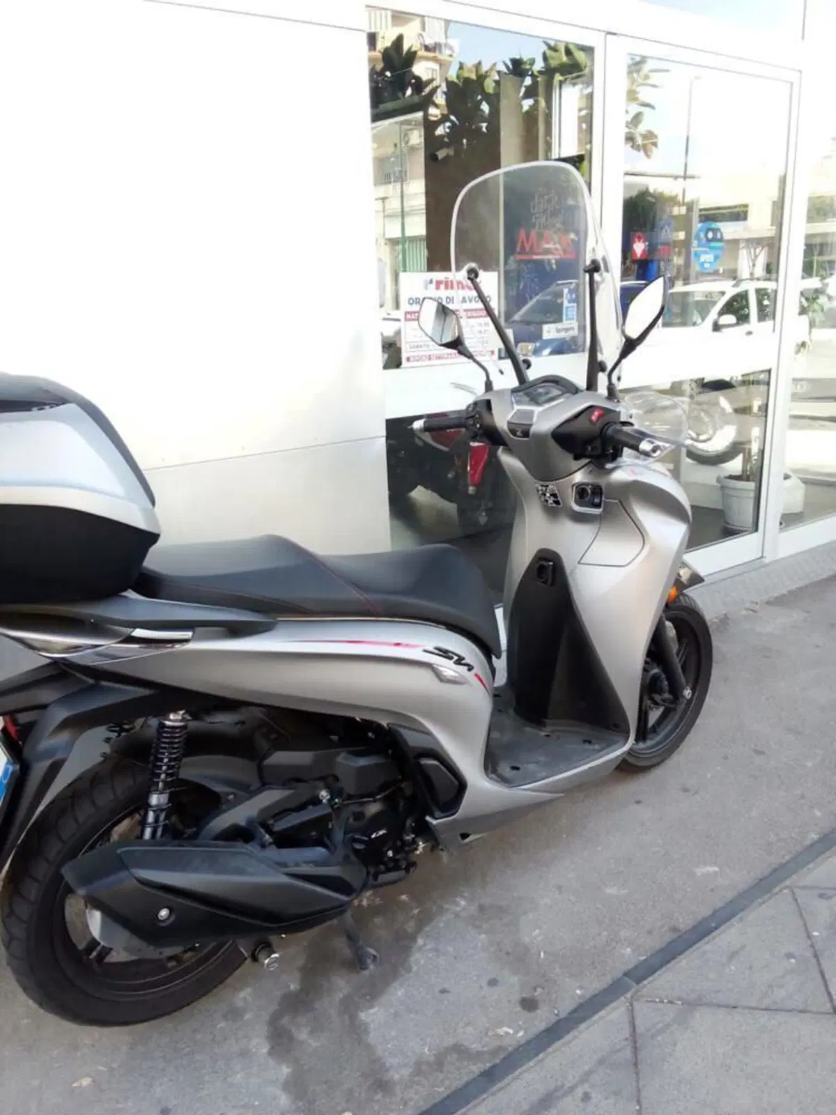 Honda SH 350 Sport (2021 - 24) (6)