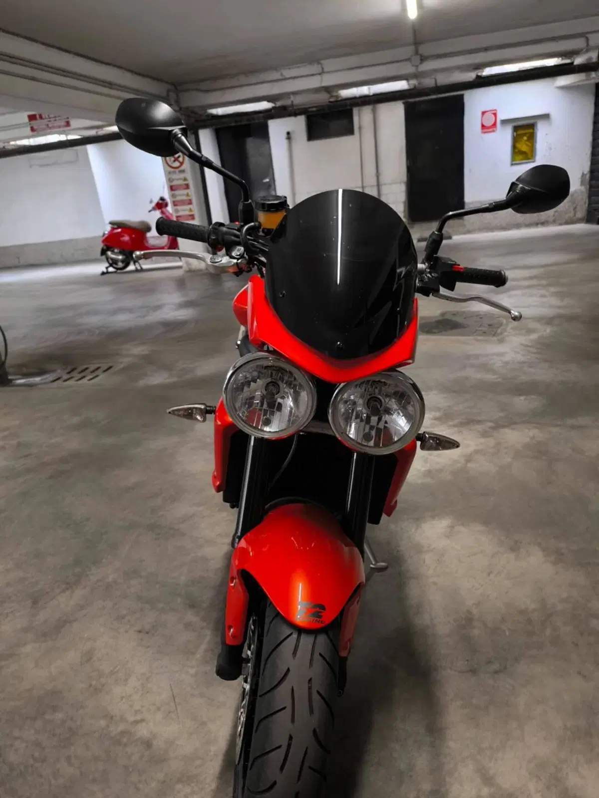 Triumph Street Triple R (2009 - 12) (5)