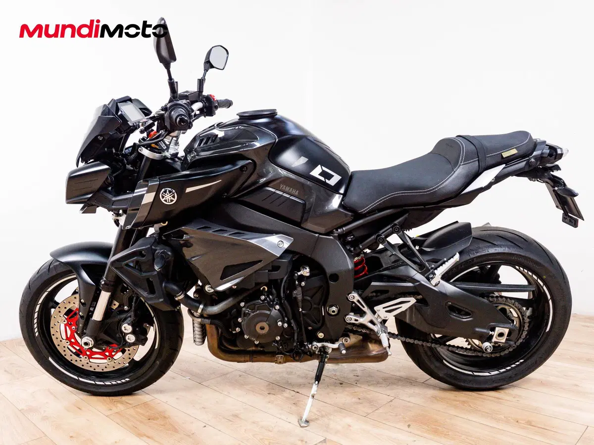 Yamaha MT-10 ABS (2016 - 17) (6)