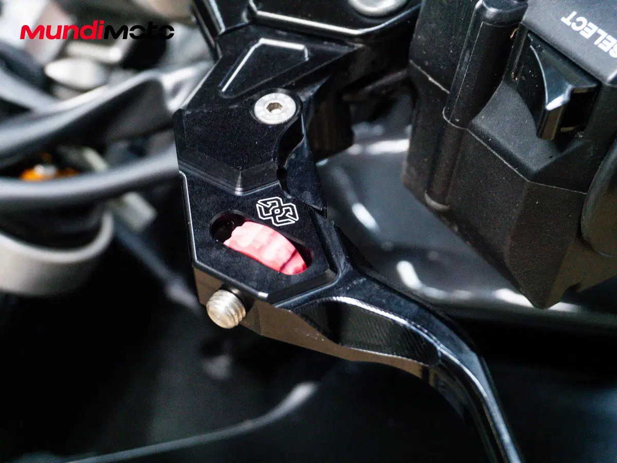 Yamaha MT-10 ABS (2016 - 17) (19)