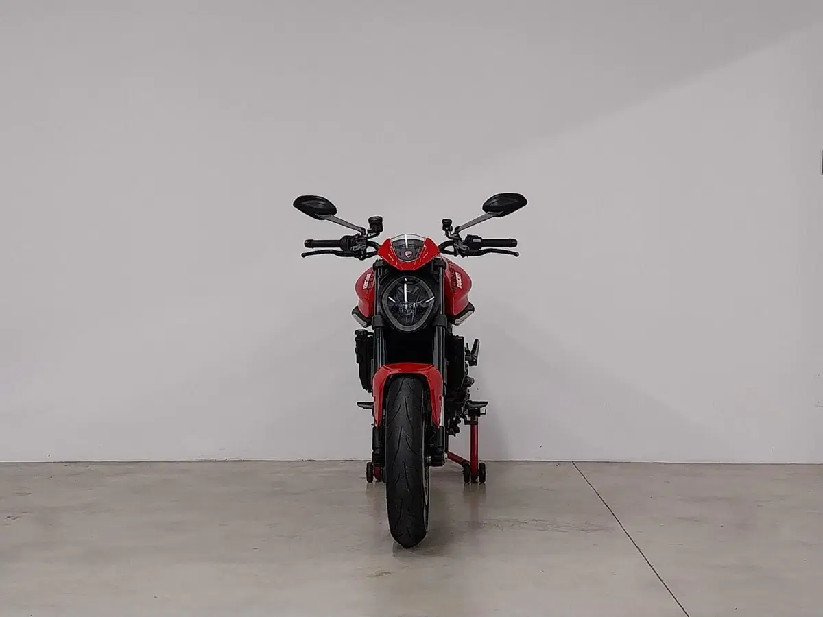 Ducati Monster 937 + (2021 - 25) (4)