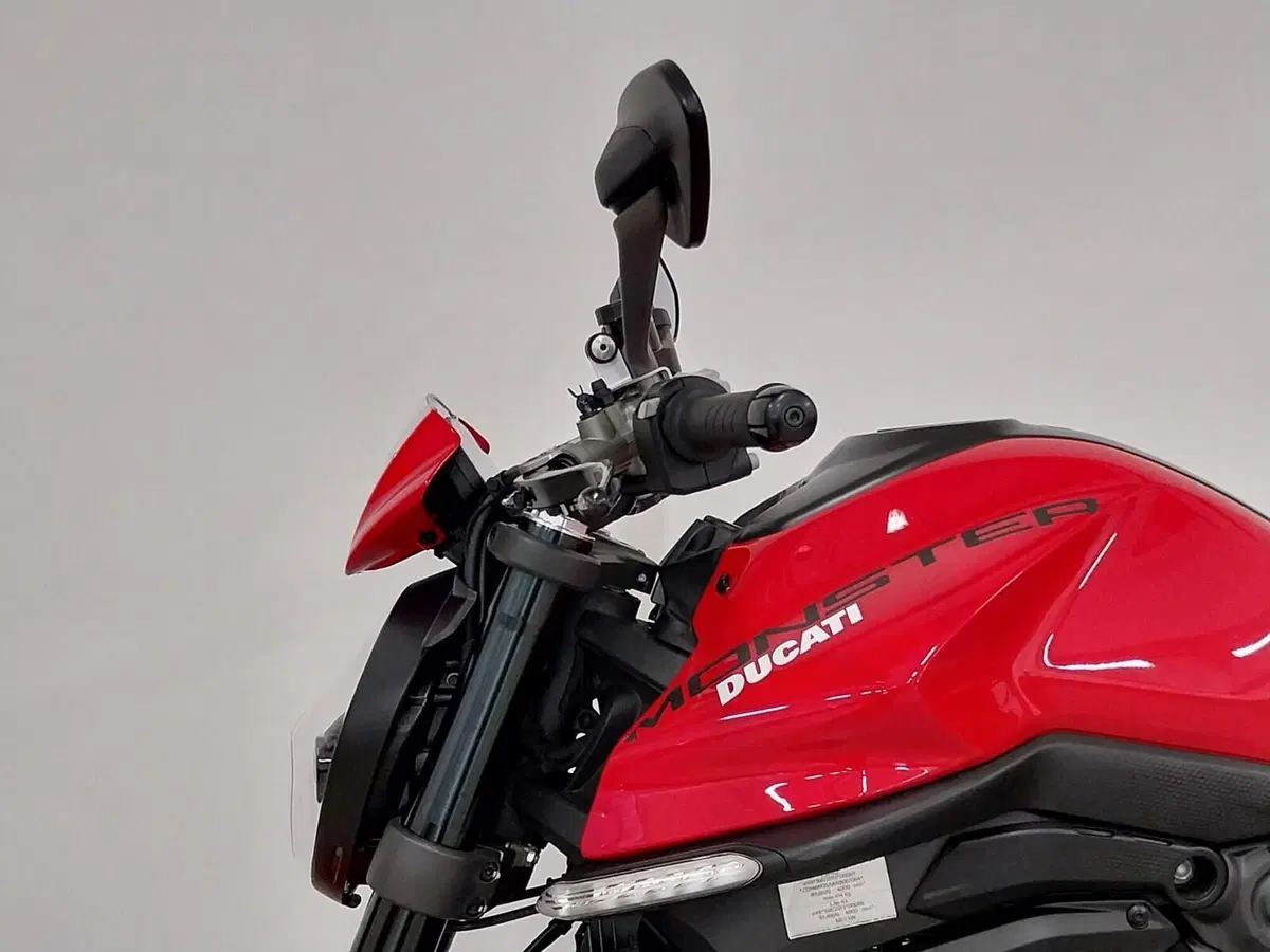 Ducati Monster 937 + (2021 - 25) (14)