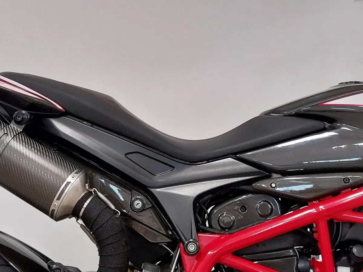 Ducati Hypermotard 821 (2013 - 15) (7)