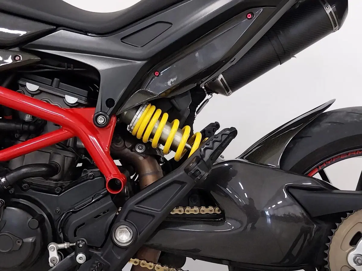 Ducati Hypermotard 821 (2013 - 15) (20)