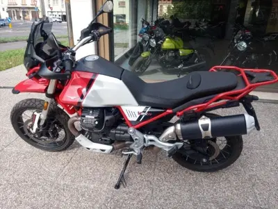 Moto Guzzi V85 TT Evocative Graphics (2021 - 23) usata