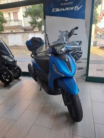 Piaggio Beverly 400 S (2025 - 26) usata