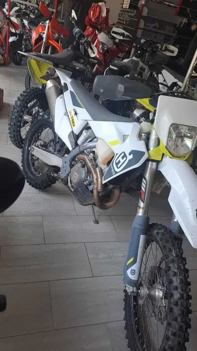 Husqvarna FE 350 (2022) usata