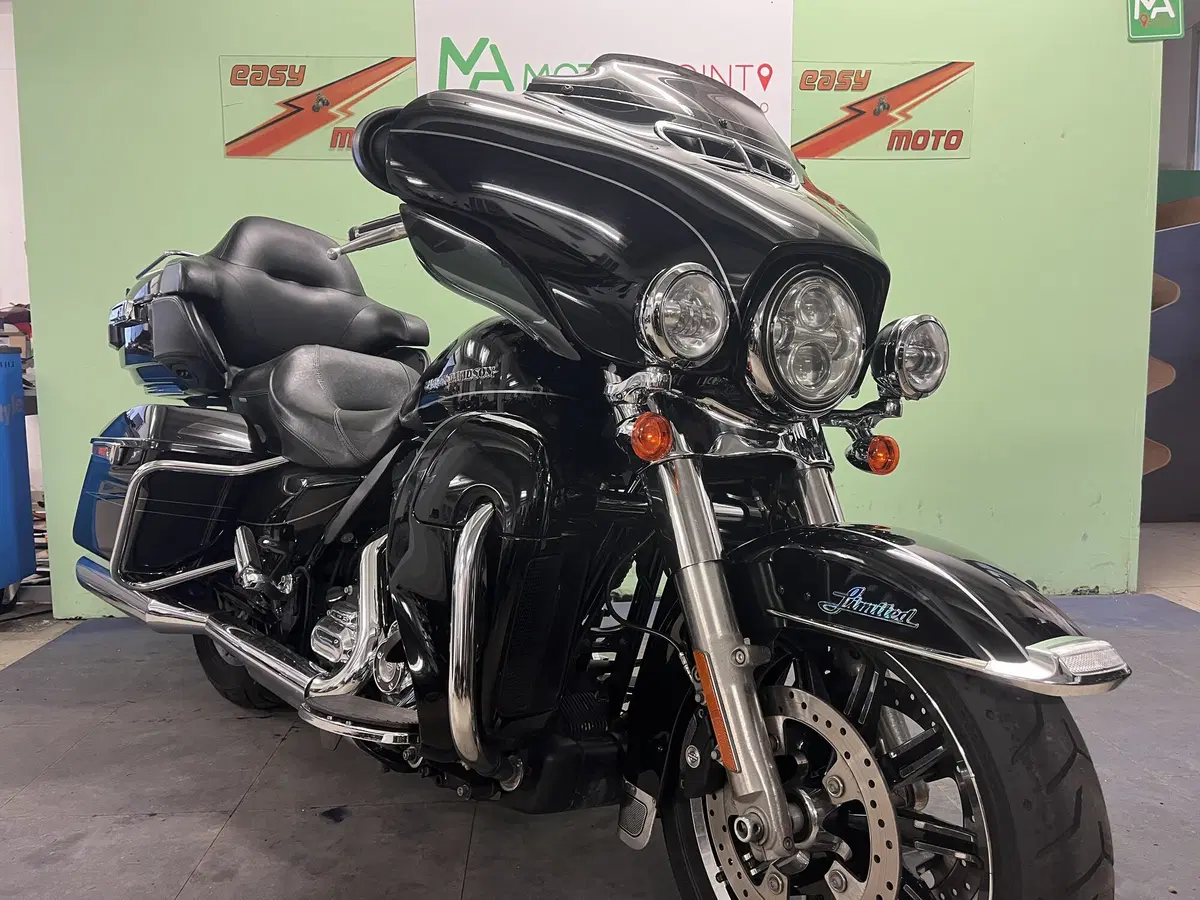 Harley-Davidson 1690 Electra Glide Ultra Limited (2014 - 15) - FLHTK (2)
