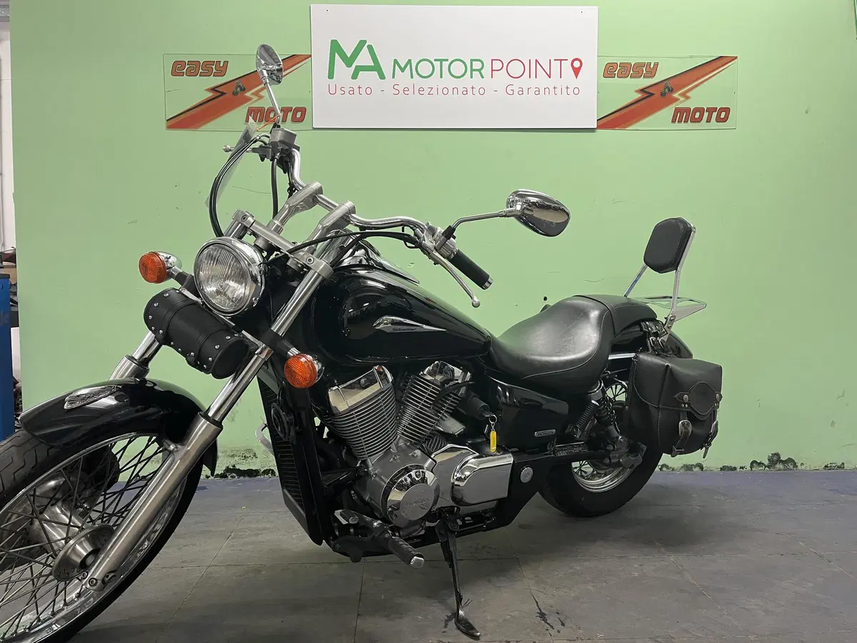 Honda Shadow 750 (2004) (3)