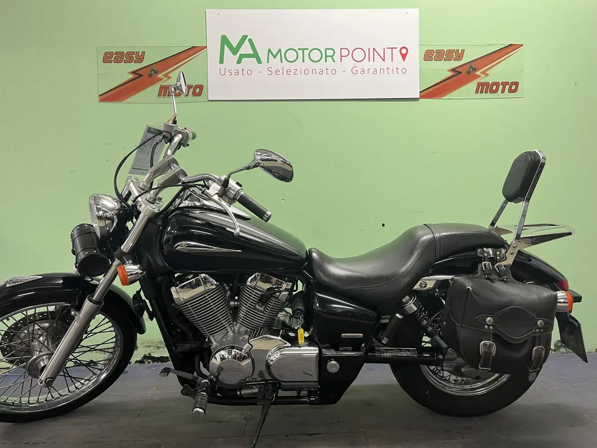 Honda Shadow 750 (2004) (4)