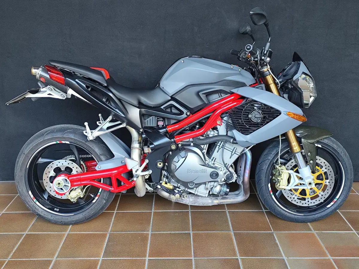 Benelli TNT 1130 Sport (2005 - 06)