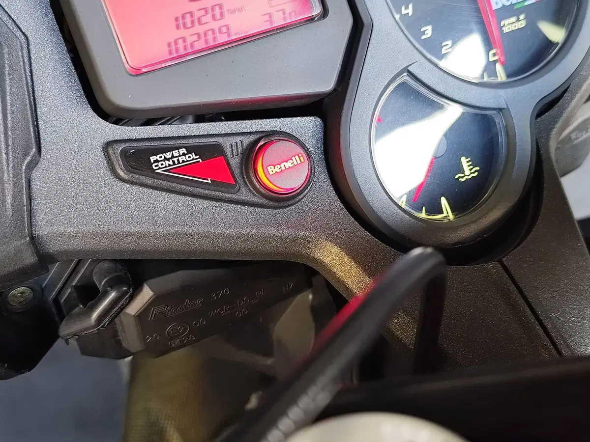 Benelli TNT 1130 Sport (2005 - 06) (18)