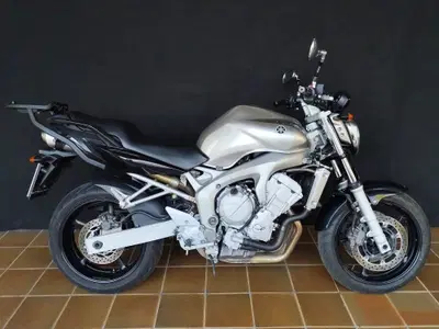 Yamaha FZ6 (2004 - 07) usata