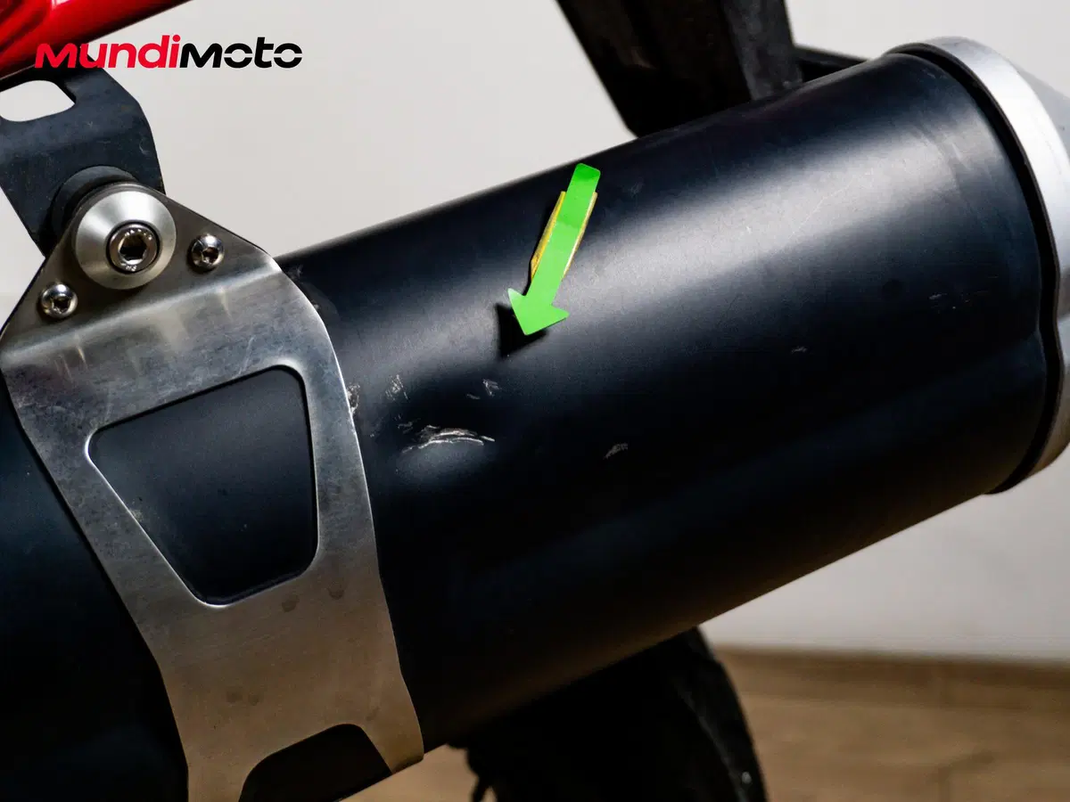 Moto Guzzi V85 TT Evocative Graphics (2019 - 20) (14)