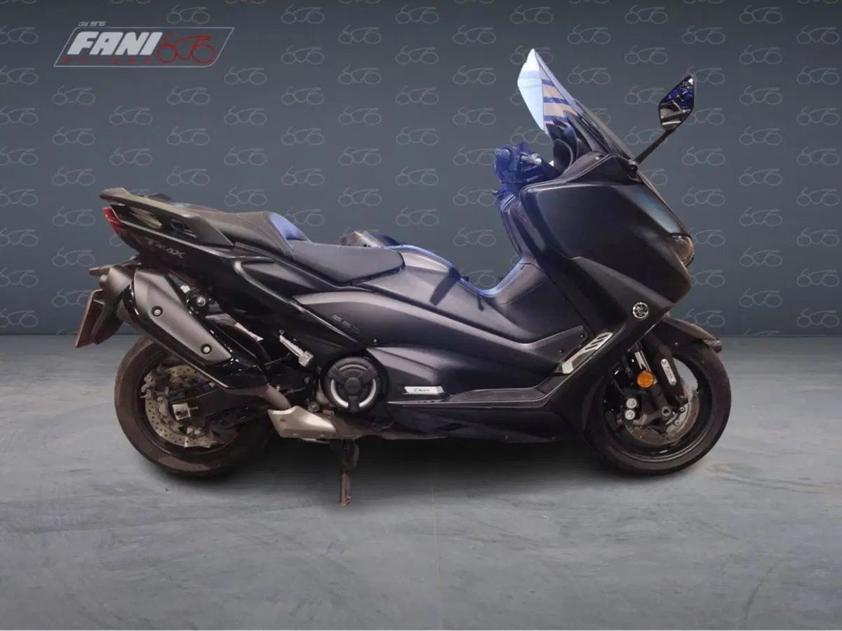 Yamaha T-Max 560 (2020 - 21)
