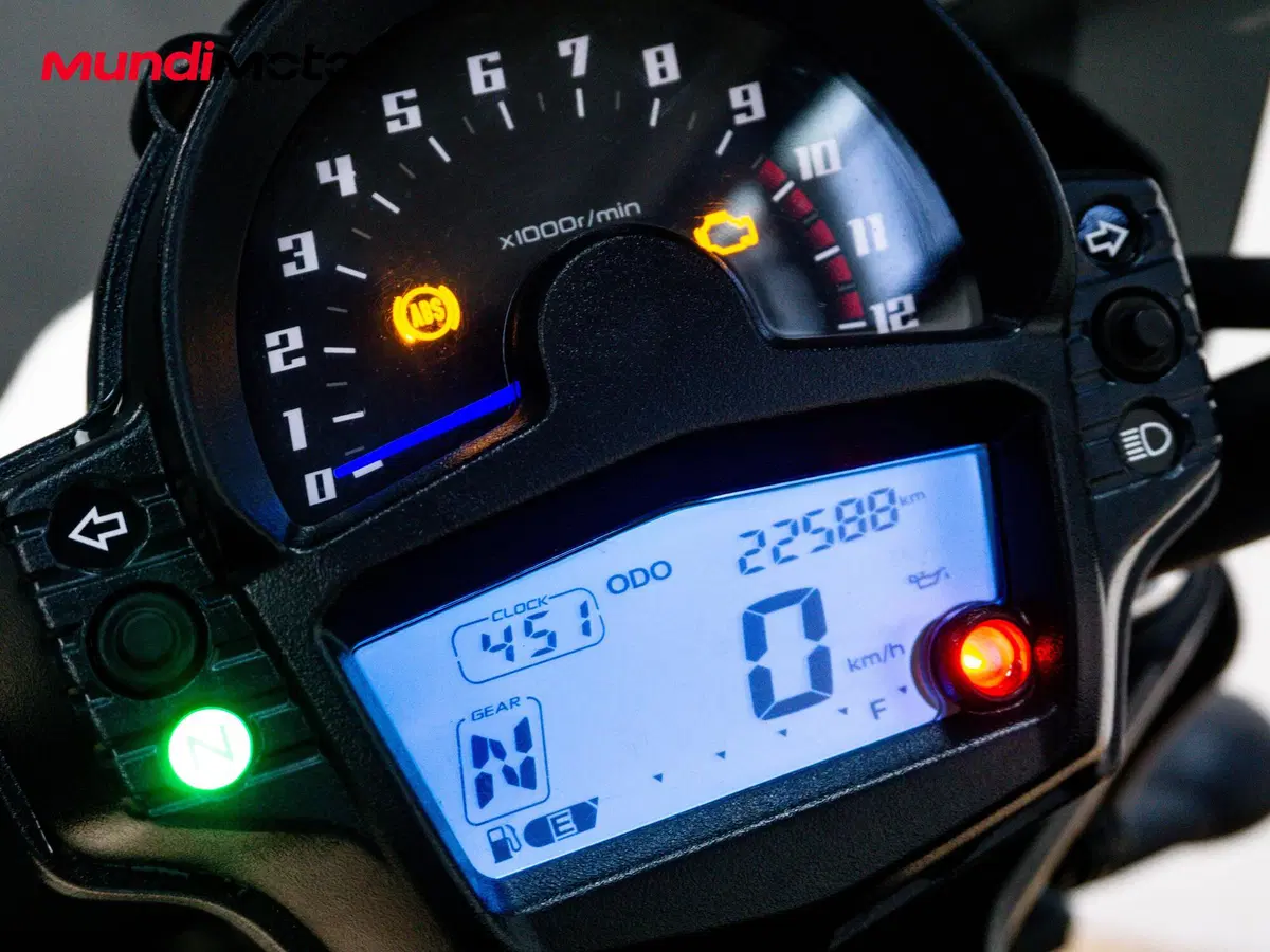 Kawasaki Vulcan S 650 ABS (2014 - 16) (12)