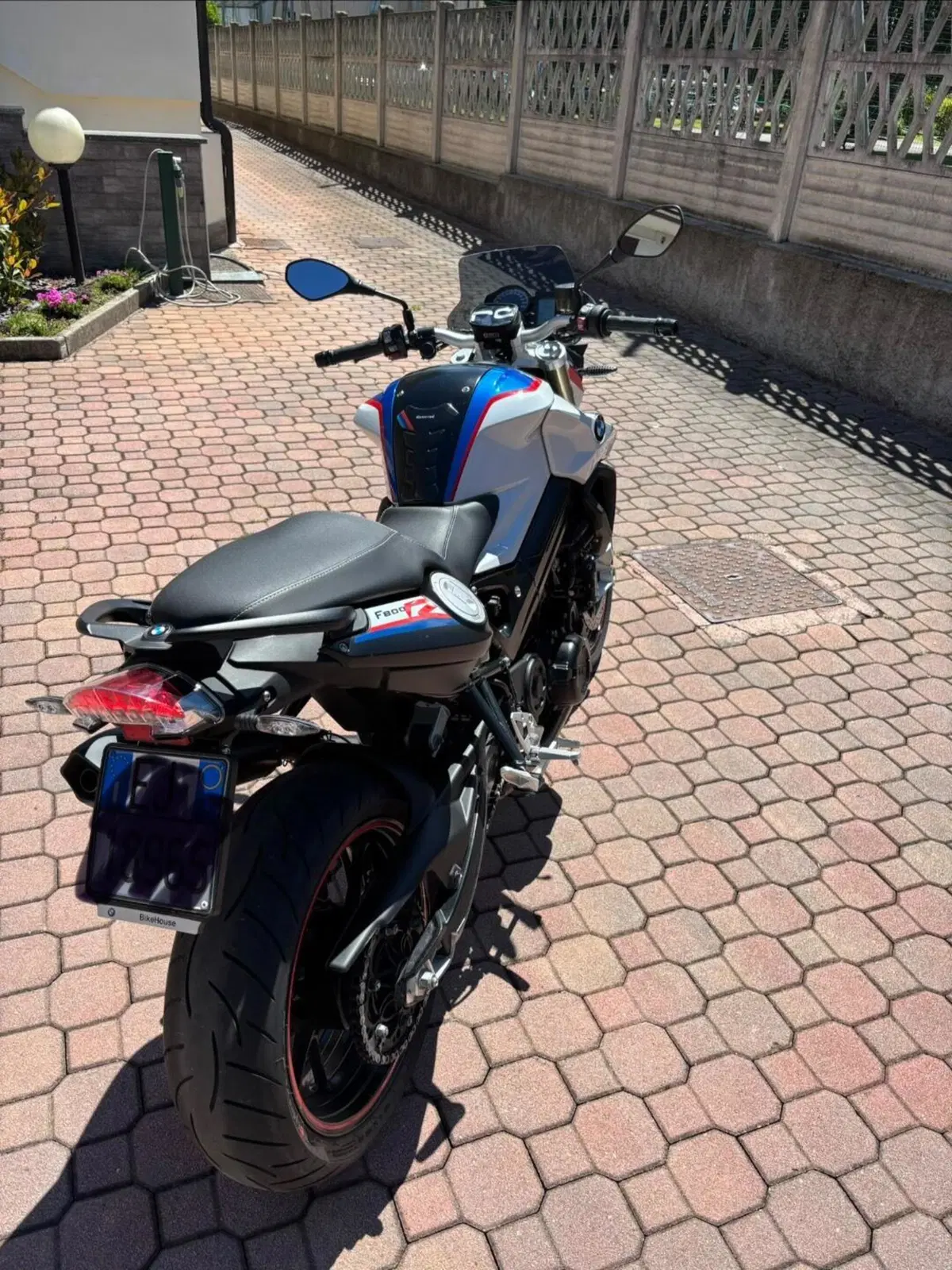 Bmw F 800 R (2017 - 20) (6)