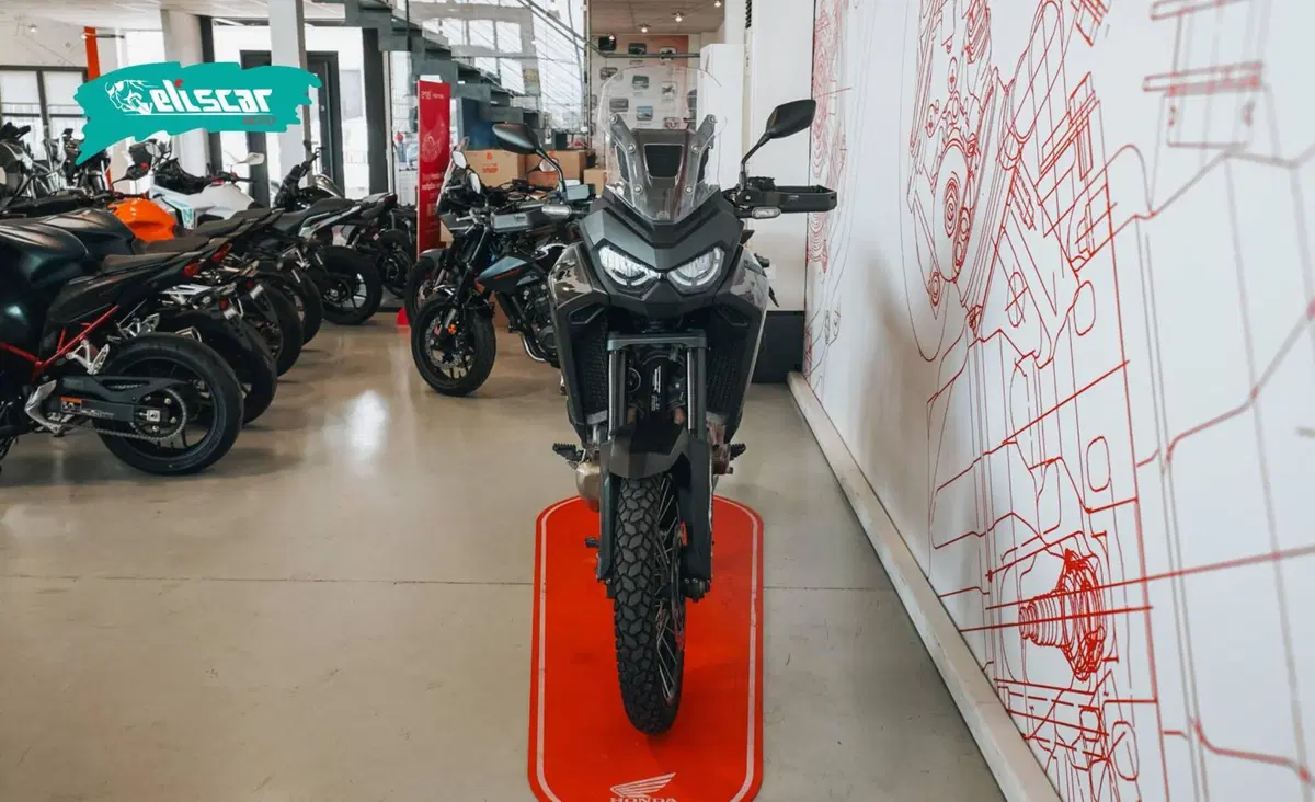 Honda Africa Twin CRF 1100L (2024 - 26) (3)