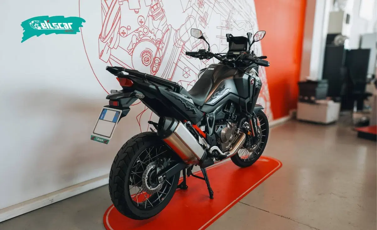 Honda Africa Twin CRF 1100L (2024 - 26) (4)