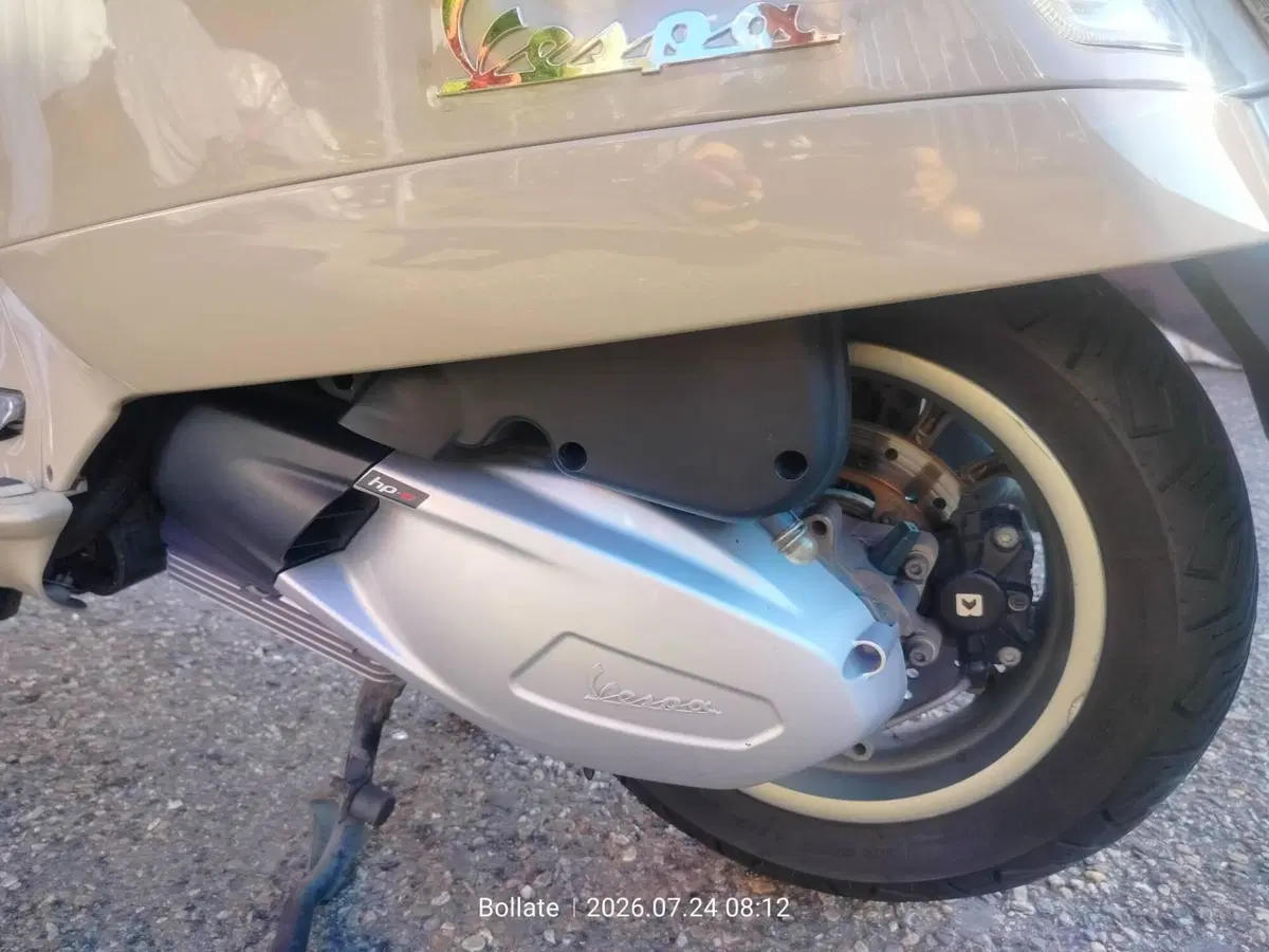 Vespa GTS 300 Super (2023 - 24) (3)