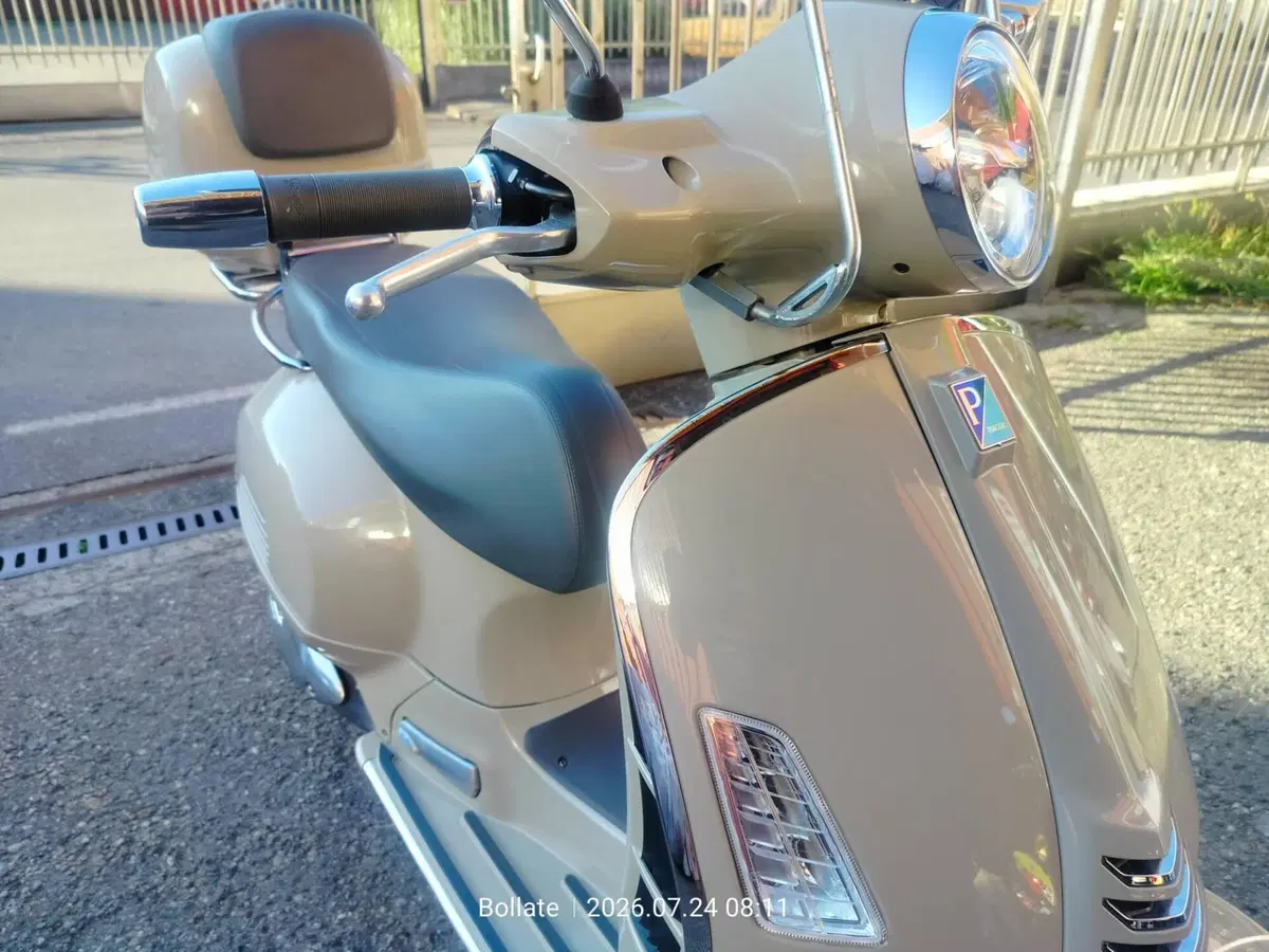 Vespa GTS 300 Super (2023 - 24) (9)