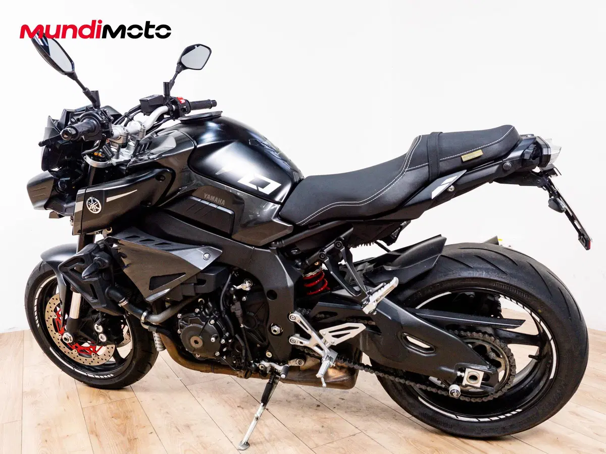 Yamaha MT-10 ABS (2016 - 17) (4)