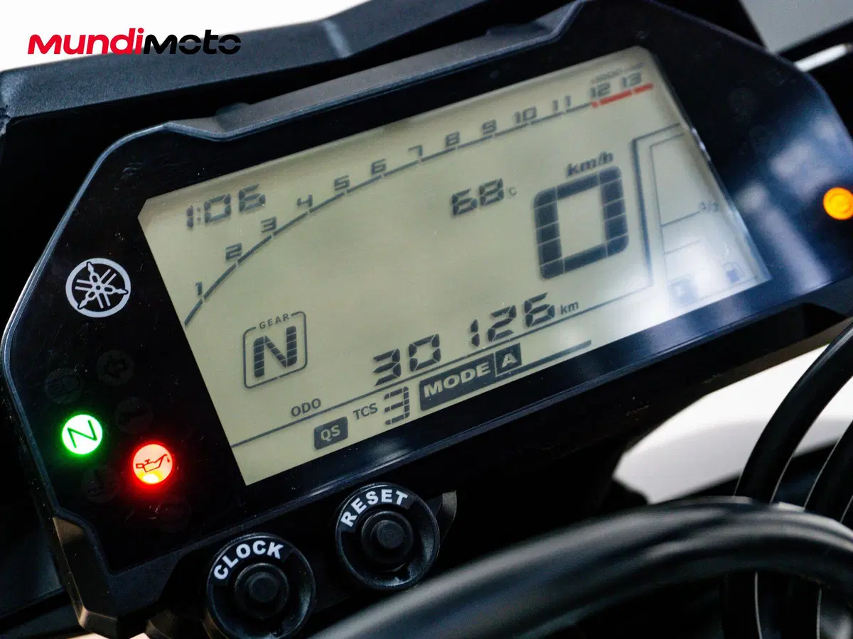 Yamaha MT-10 ABS (2016 - 17) (9)
