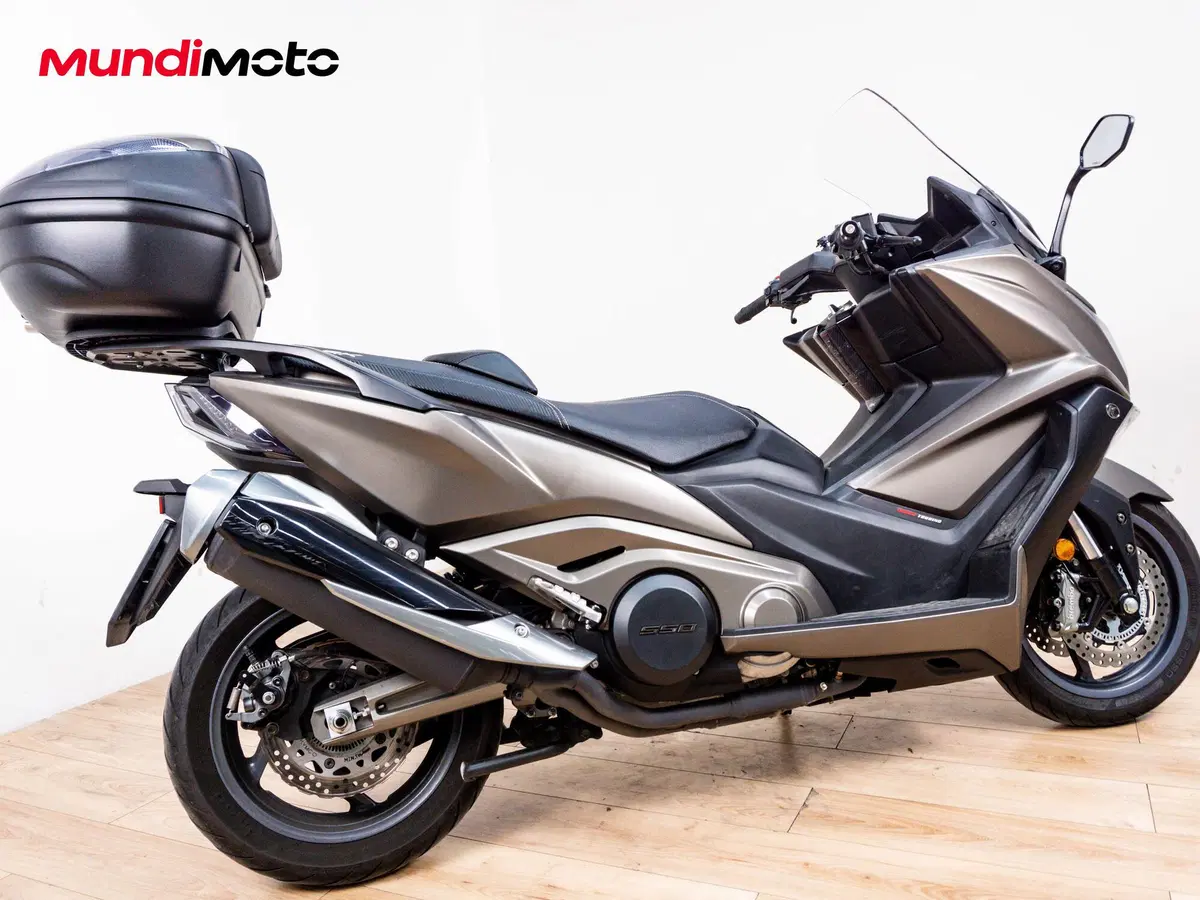 Kymco AK 550 ETS (2021 - 26) (3)