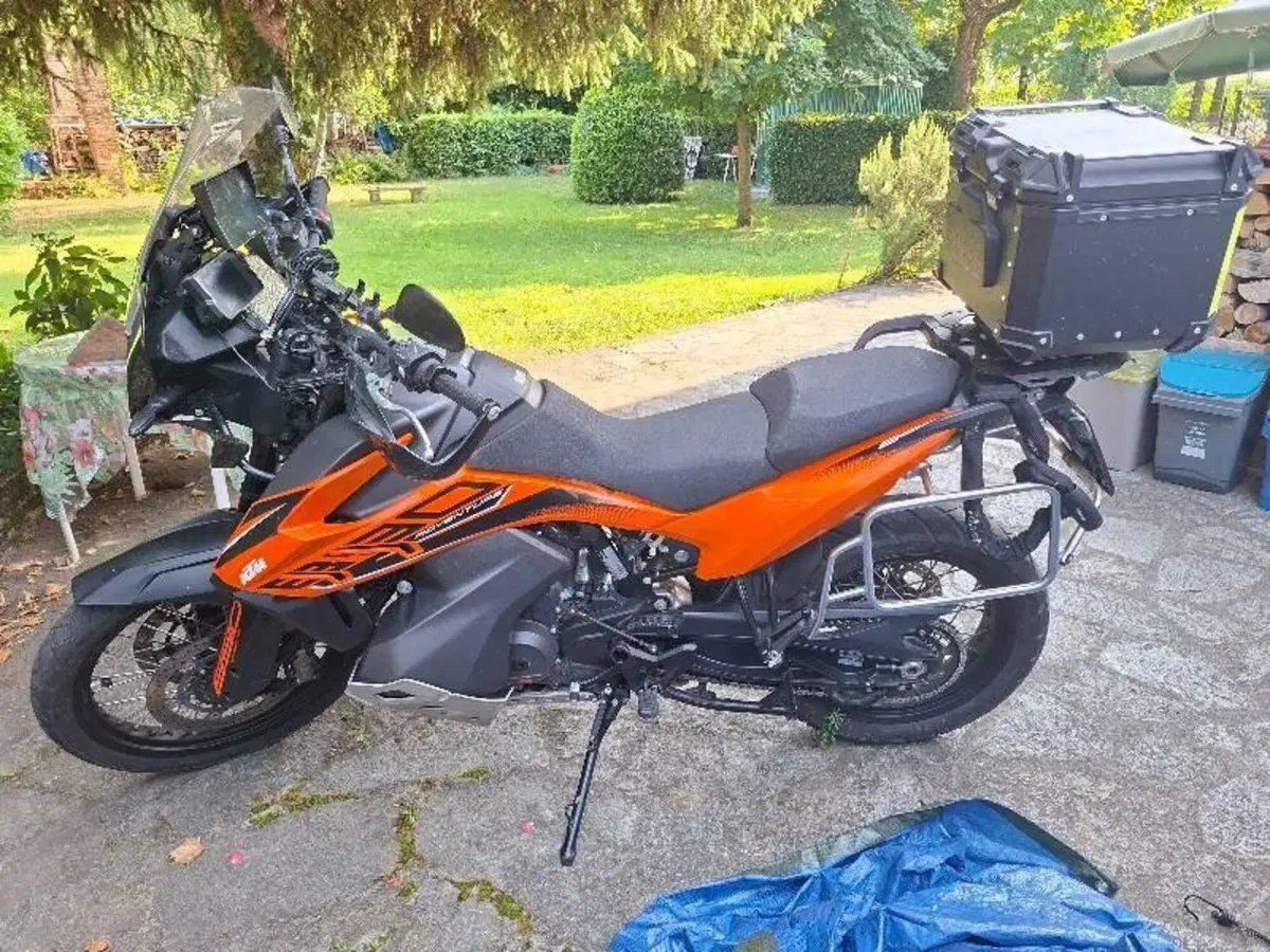 KTM 890 Adventure (2022) (4)