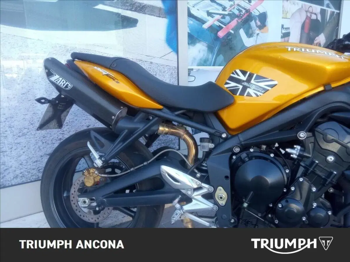 Triumph Street Triple (2007 - 12) (10)