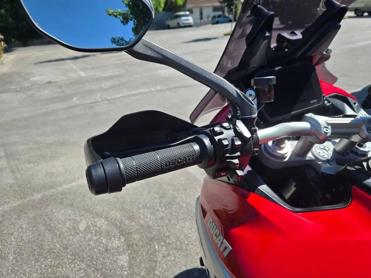 Ducati Multistrada V4 S (2021 - 24) (11)