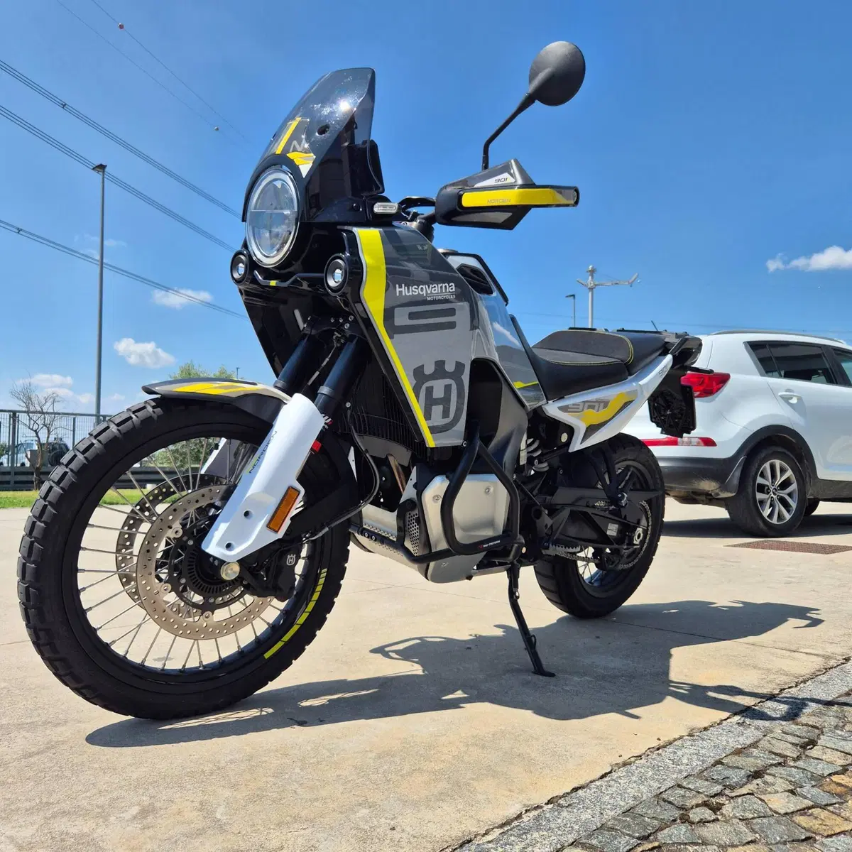 Husqvarna Norden 901 (2022 - 26) (4)