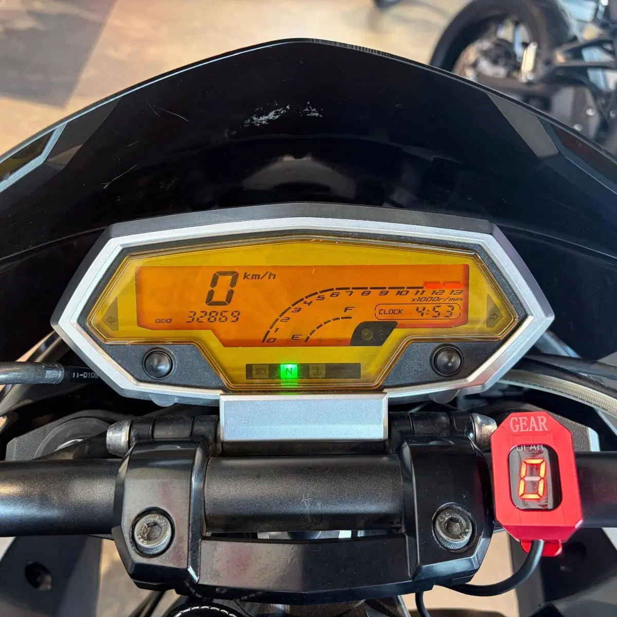 Kawasaki Z 1000 (2010 - 13) (4)