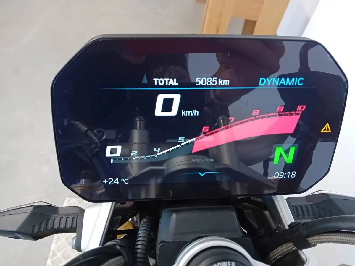 Bmw R 1250 R (2021 - 25) (3)