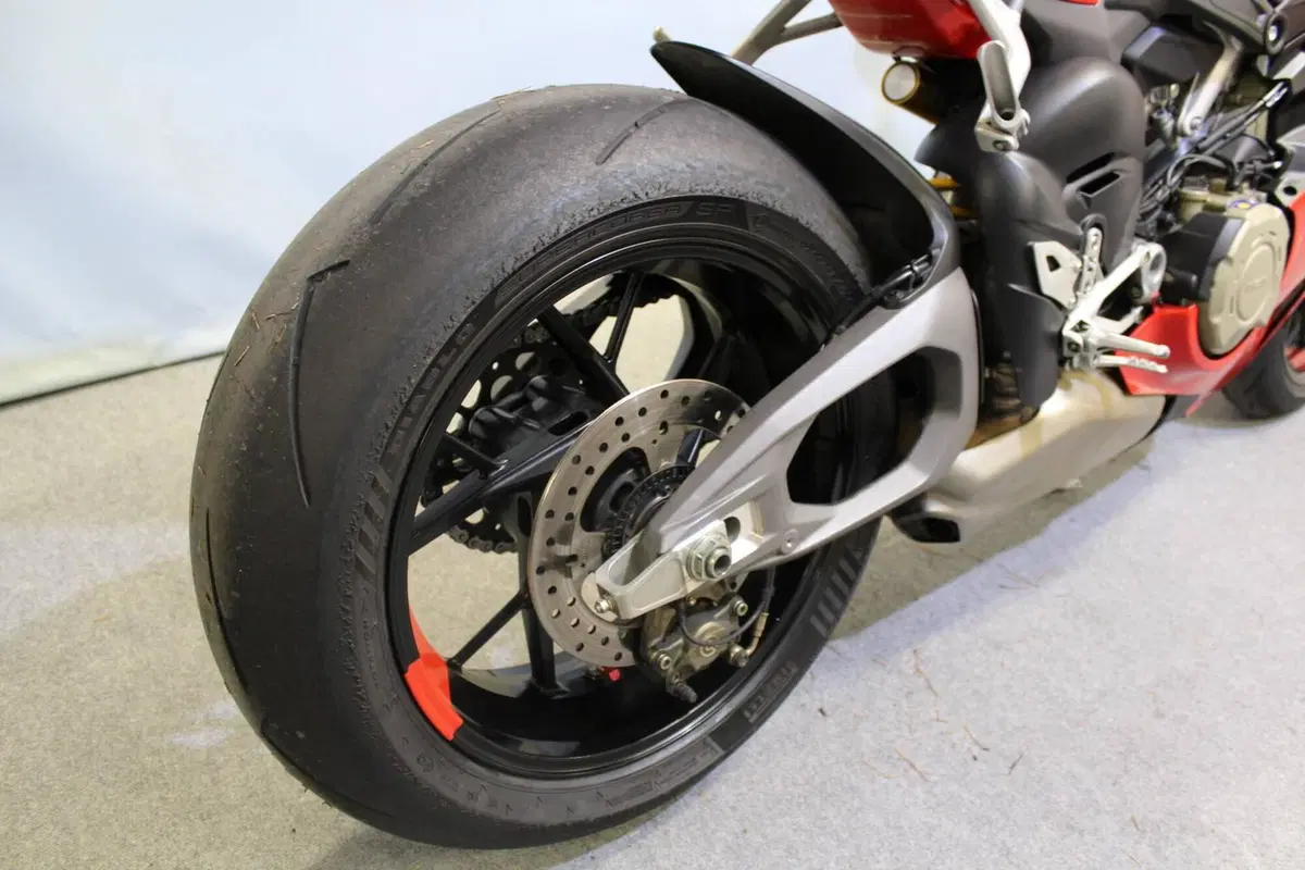 Ducati Panigale V4 (2025 - 26) (6)